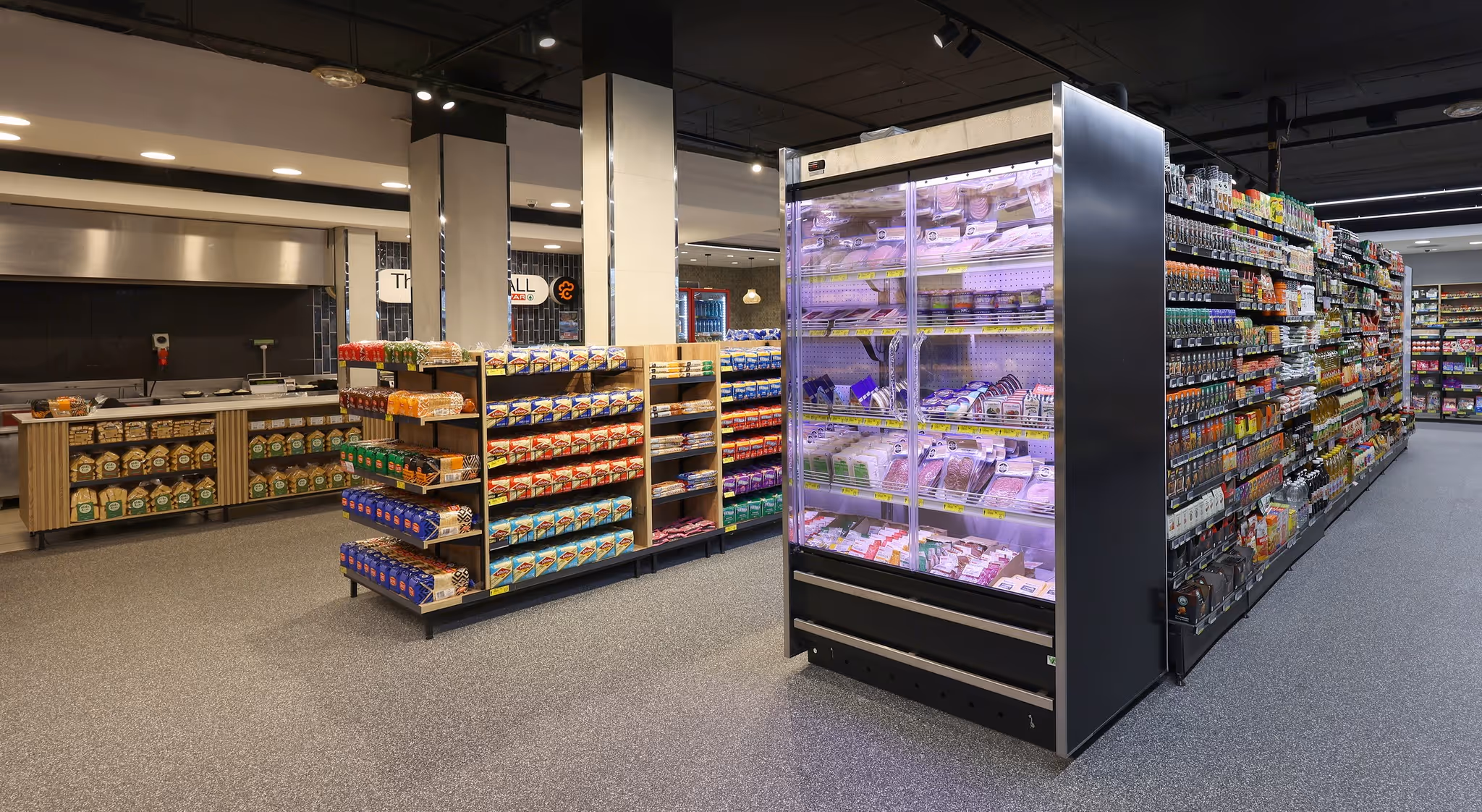 Saxby Tops Black Rock Construction