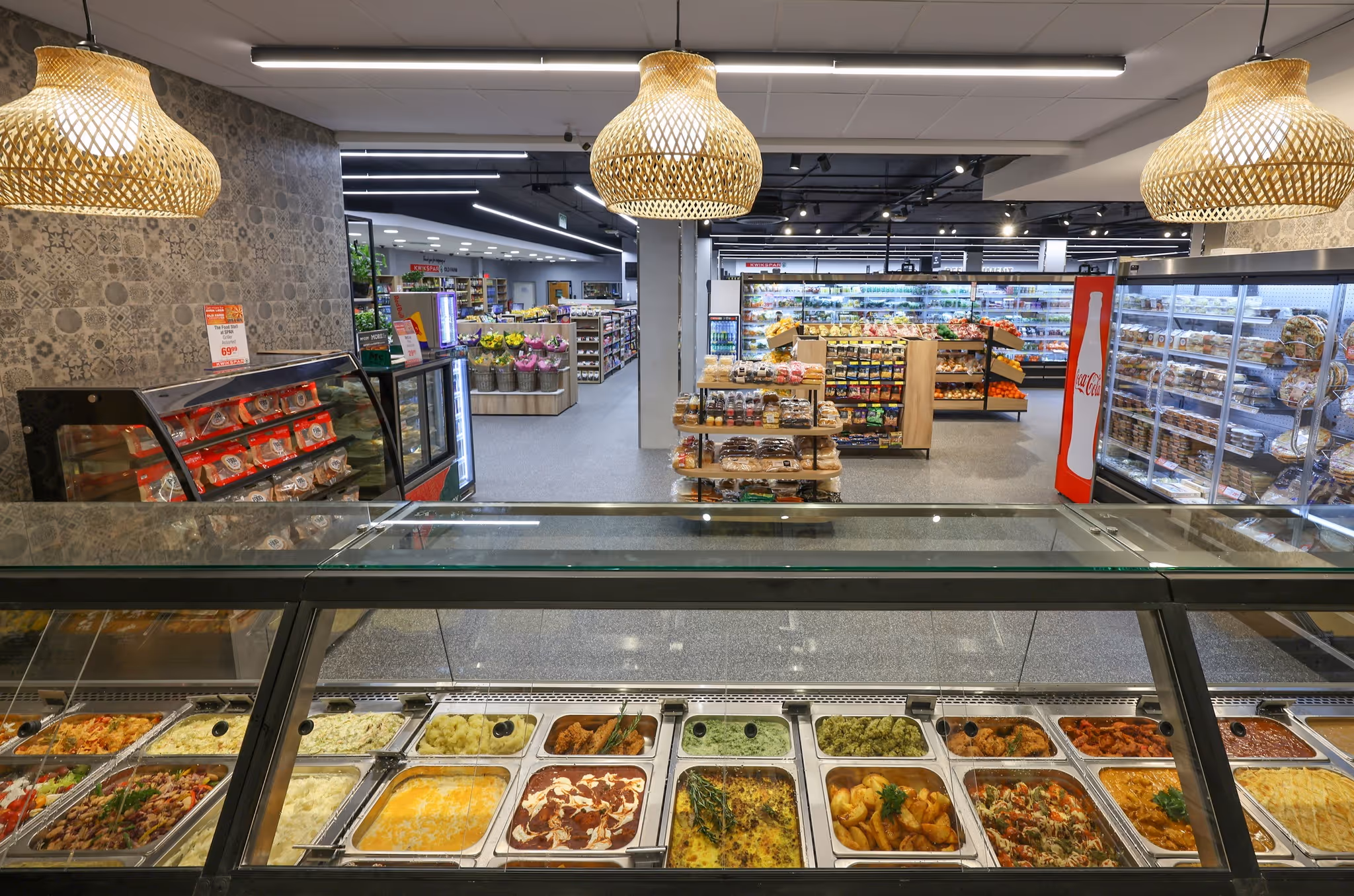 Saxby Tops Black Rock Construction