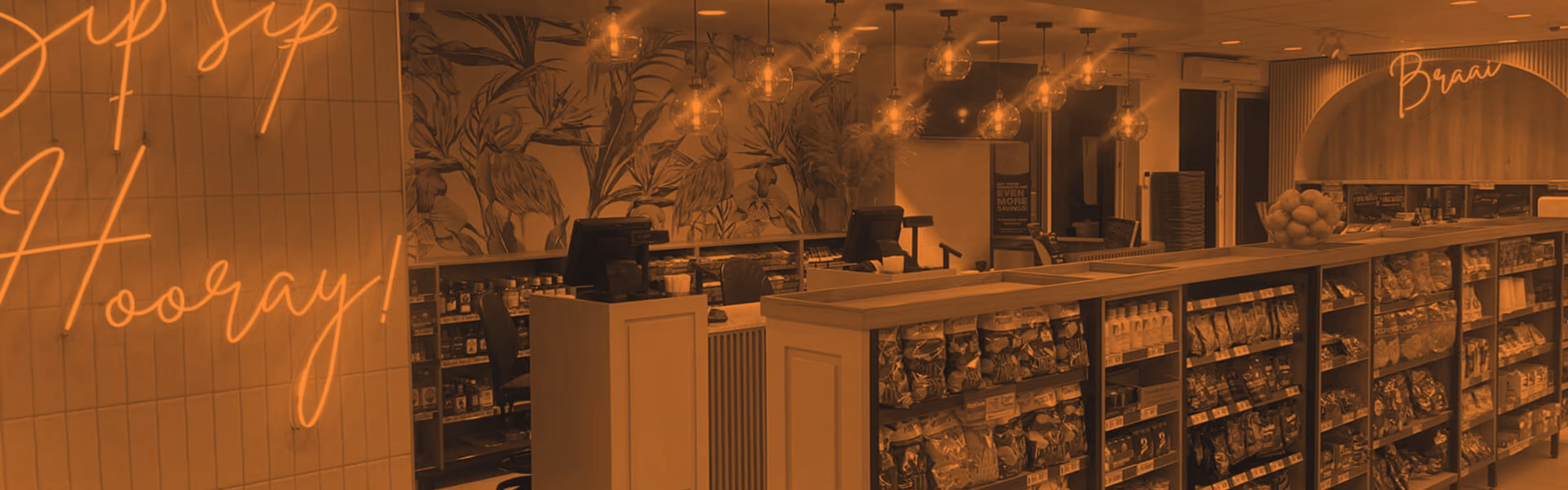 Saxby Tops Black Rock Construction