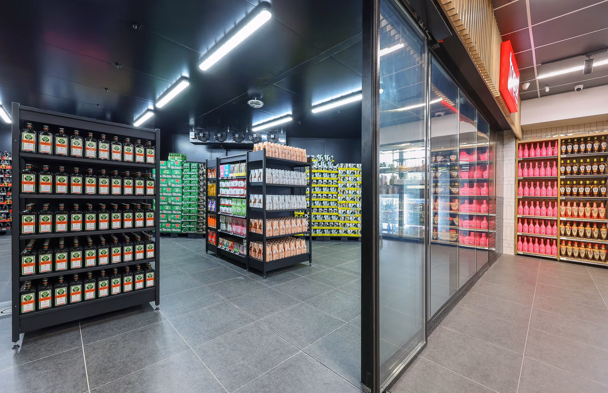 Wonderboom Junction Tops